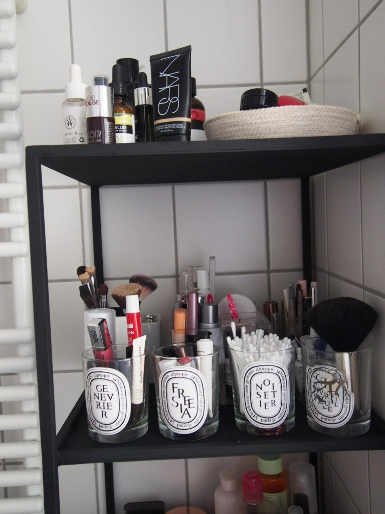 alexa-peng-beauty-regal-3